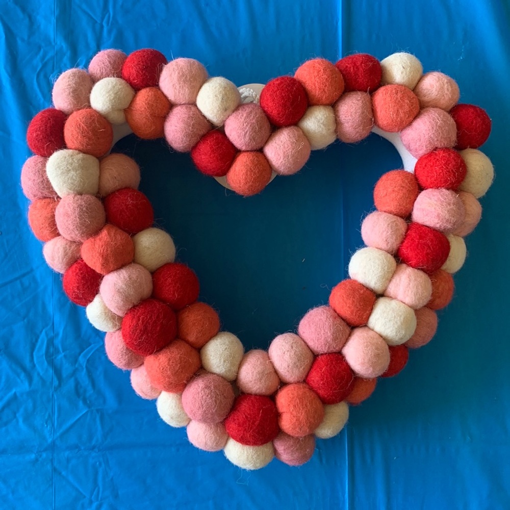 Poof Heart Wreath